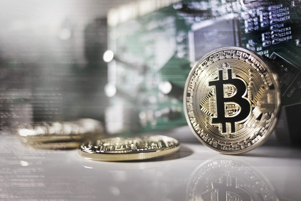 Bitcoin coin symbolizing exchange risk disclosure